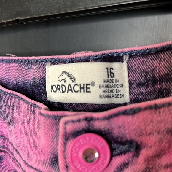 Jordache Girls Size 16 Acid Wash Midi Denim Jean Shorts - Picture 4 of 7